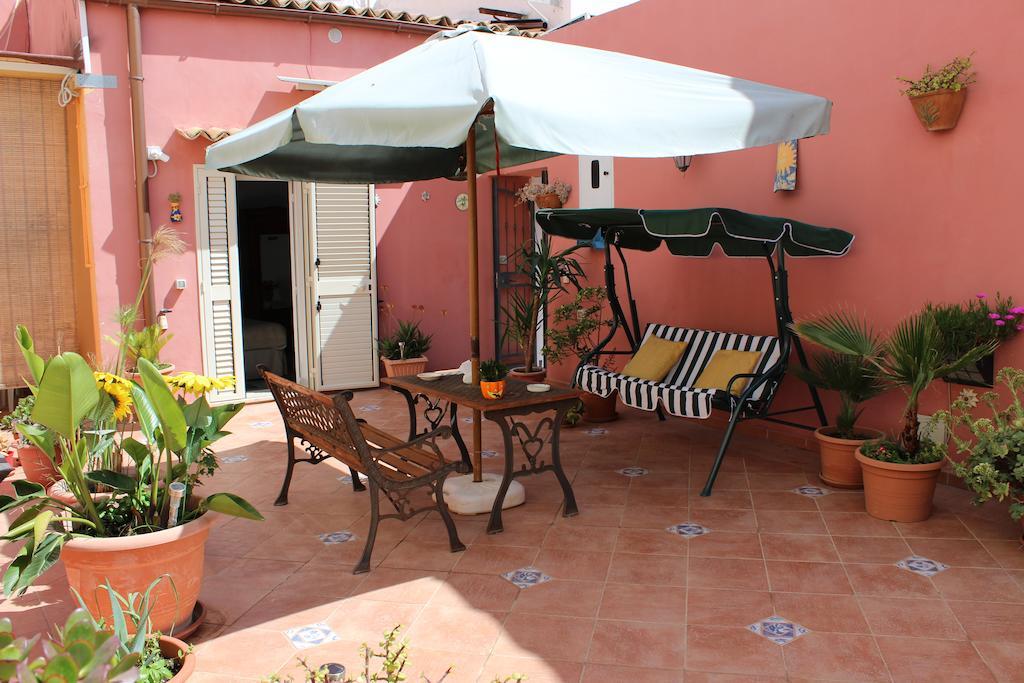 L'Isola Di Ortigia Hotel Syracuse Exterior photo